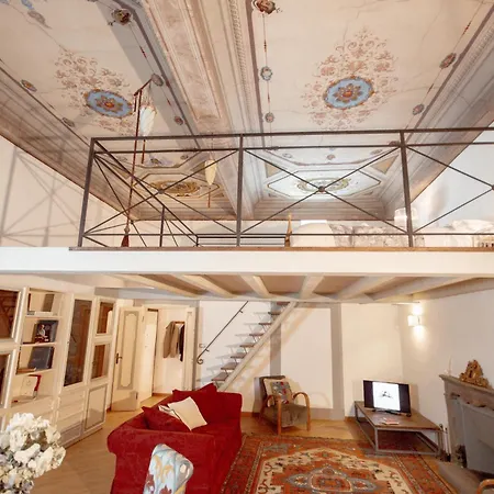 Elegant Loft Serragli Florence