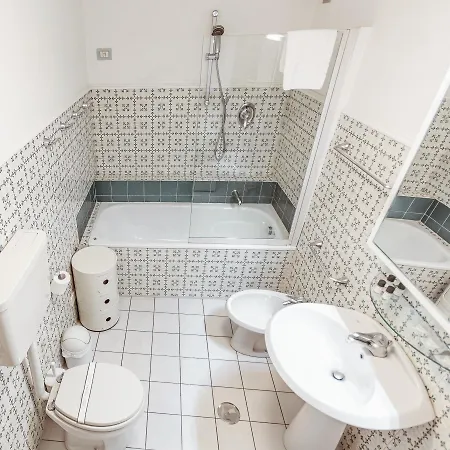 아파트 Elegant Loft Serragli