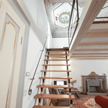 Elegant Loft Serragli Appartement Florence
