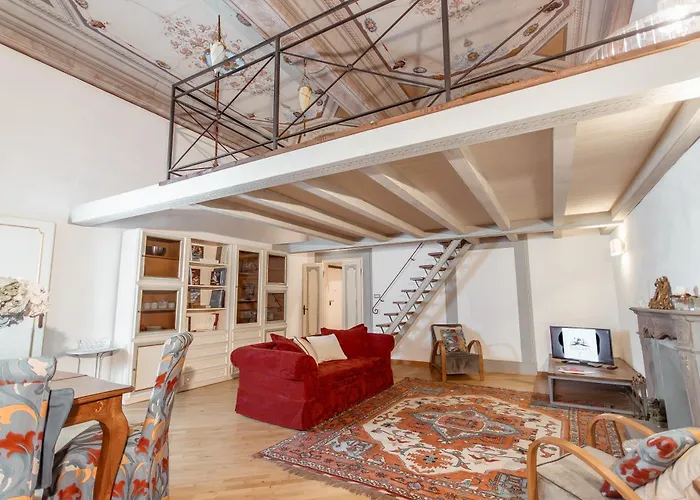 Elegant Loft Serragli * Firenze
