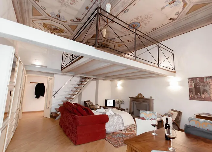 Elegant Loft Serragli Apartman Firenze